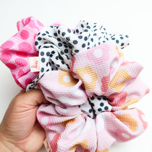 Dottie Lil Chunky Scrunchie